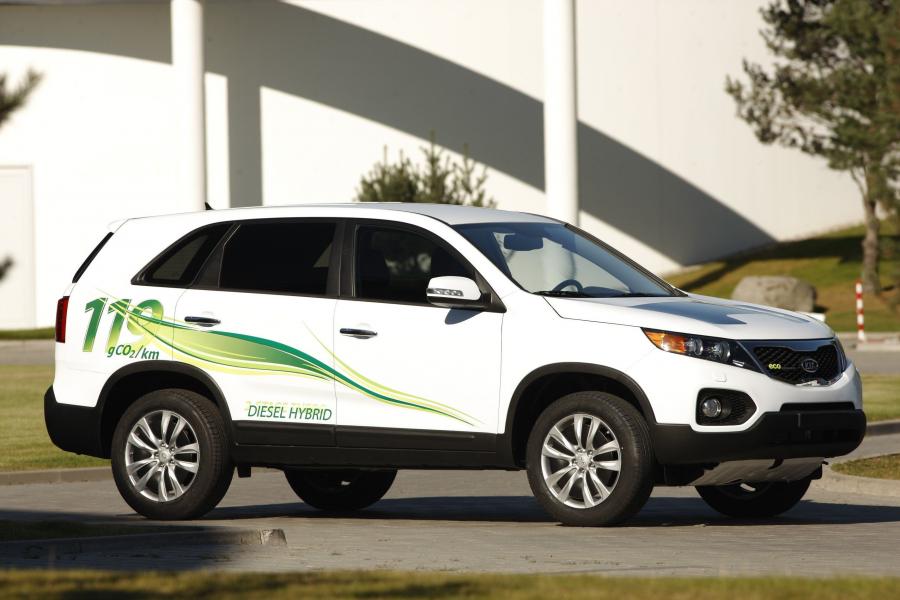  Kia Sorento Hybrid 2010 года  (фото 2 из 31)
